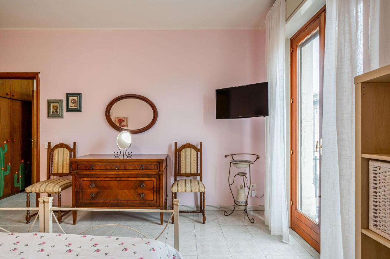 Catania Central And Comfy Apartments Exterior foto